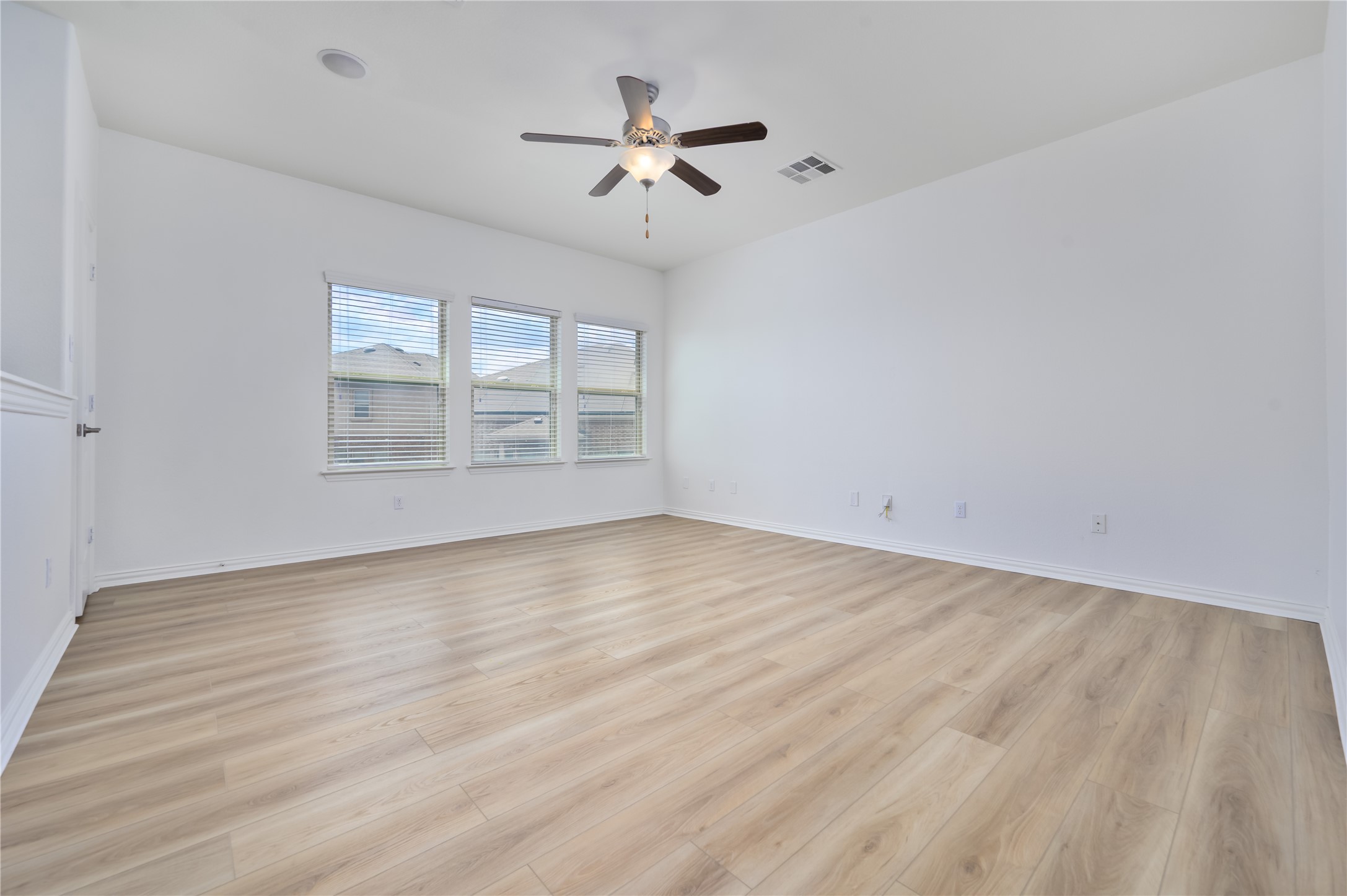 509 Nogales Lane Leander, TX 78641 - Photo 12 of 16