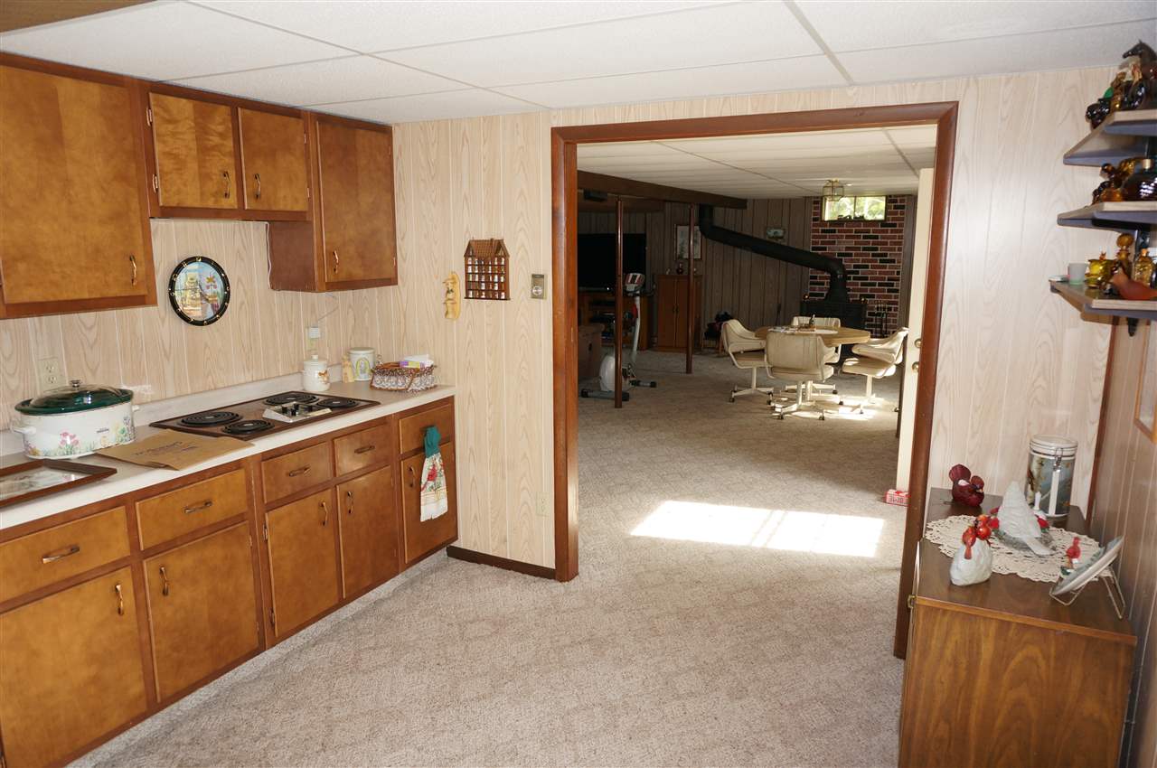 7866 North Crestview Road Stillman Valley, IL 61084 - Photo 11 of 25 Gallery Image 11