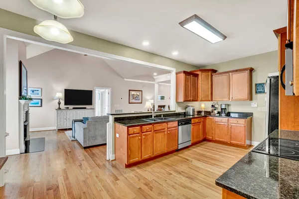 $460,000 | 29 Hidden Springs Lane, Taylors, SC 29687