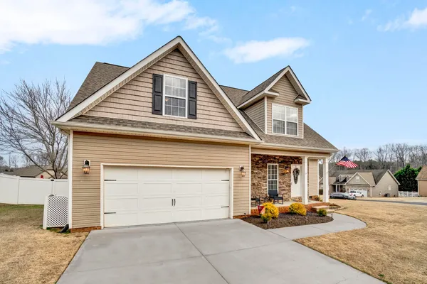 $460,000 | 29 Hidden Springs Lane, Taylors, SC 29687