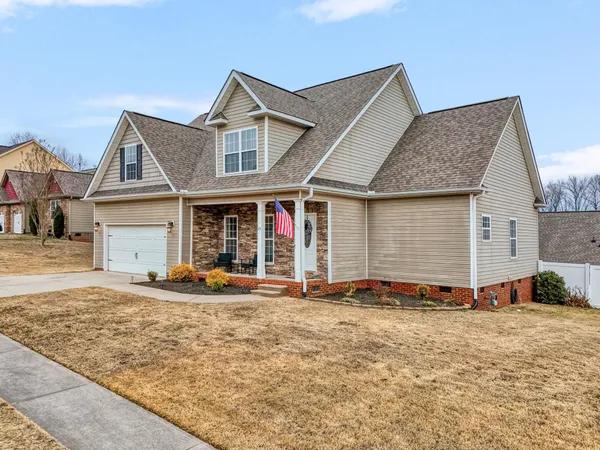 $460,000 | 29 Hidden Springs Lane, Taylors, SC 29687