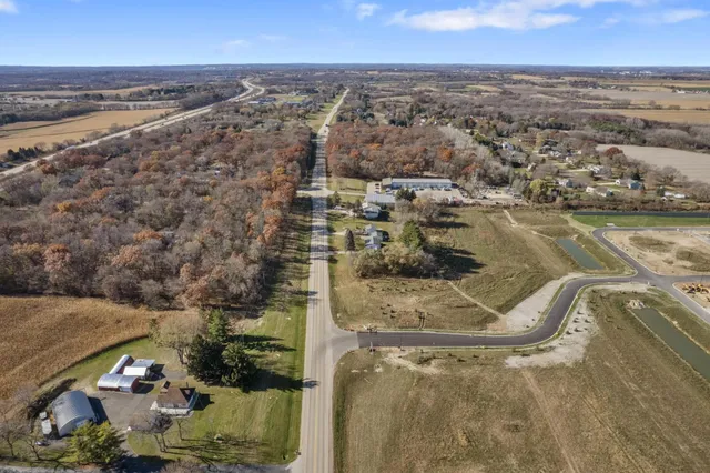 $1,000,000 | 4595 Co Hwy TT, Sun Prairie, WI 53590
