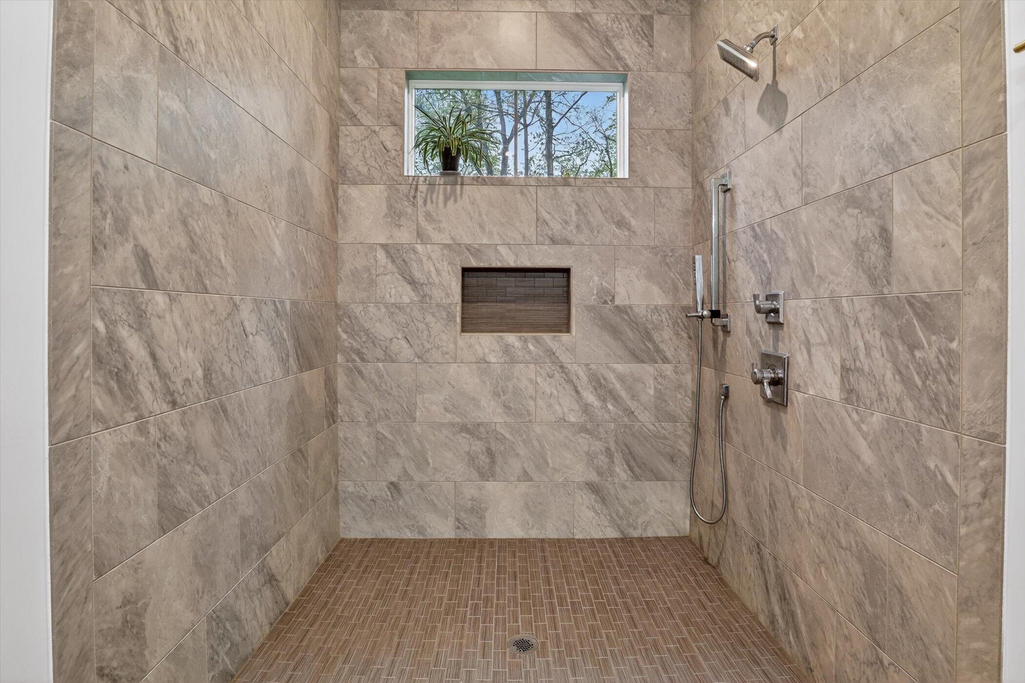 144 Bell Road Niles, MI 49120 - Photo 27 of 43 31-144-Bell-Rd-WindowStill-Photography