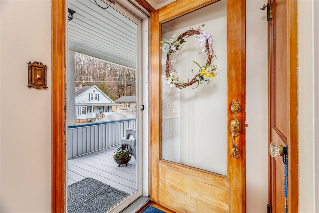 159 Waterford Street Gardner, MA 01440 - Photo 2 of 30
