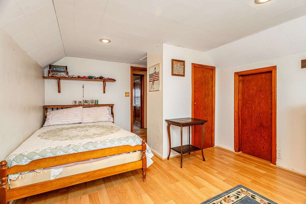 159 Waterford Street Gardner, MA 01440 - Photo 21 of 30