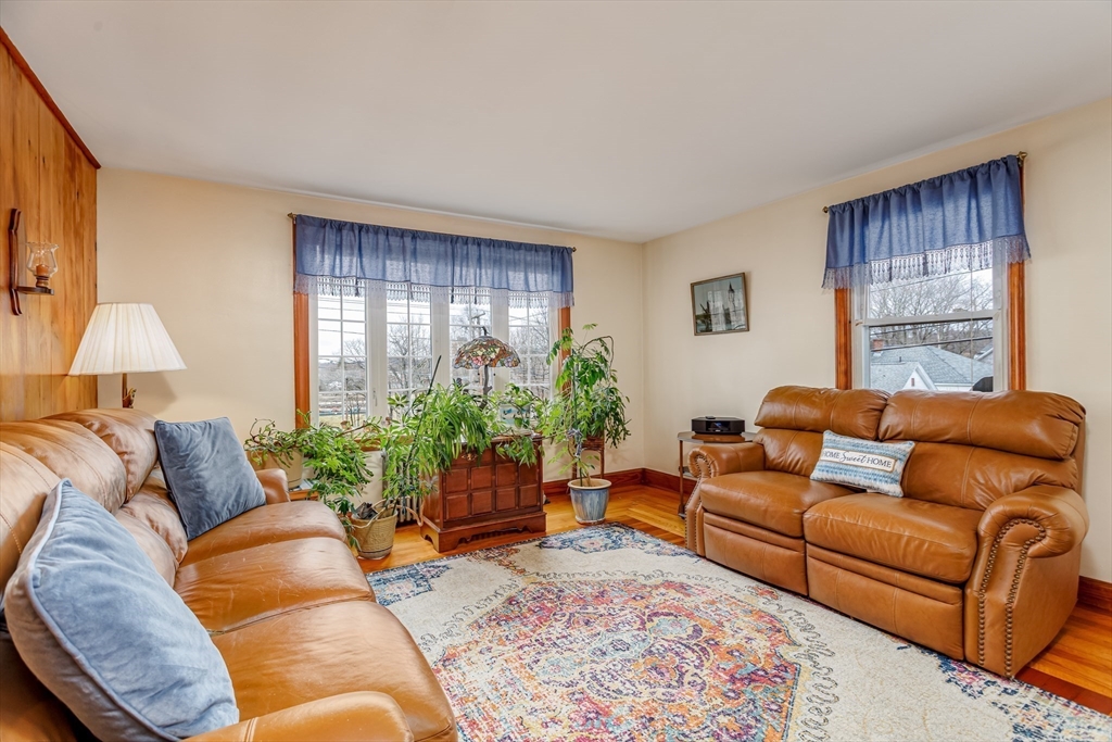 159 Waterford Street Gardner, MA 01440 - Photo 5 of 30