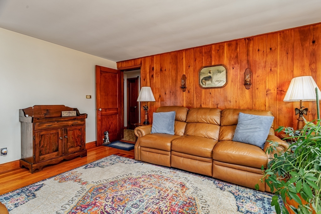 159 Waterford Street Gardner, MA 01440 - Photo 6 of 30