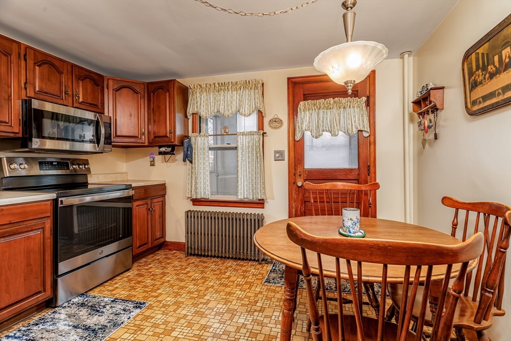 159 Waterford Street Gardner, MA 01440 - Photo 7 of 30