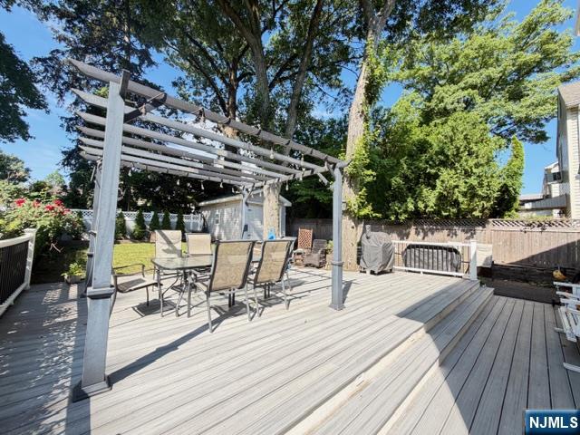 262 Windsor Road Wood-Ridge, NJ 07075 - Photo 16 of 18