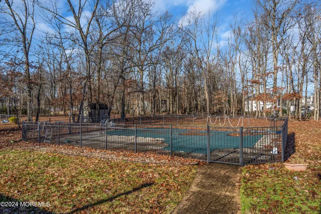 $995,000 | 6 Afton Road, Jackson, NJ 08527