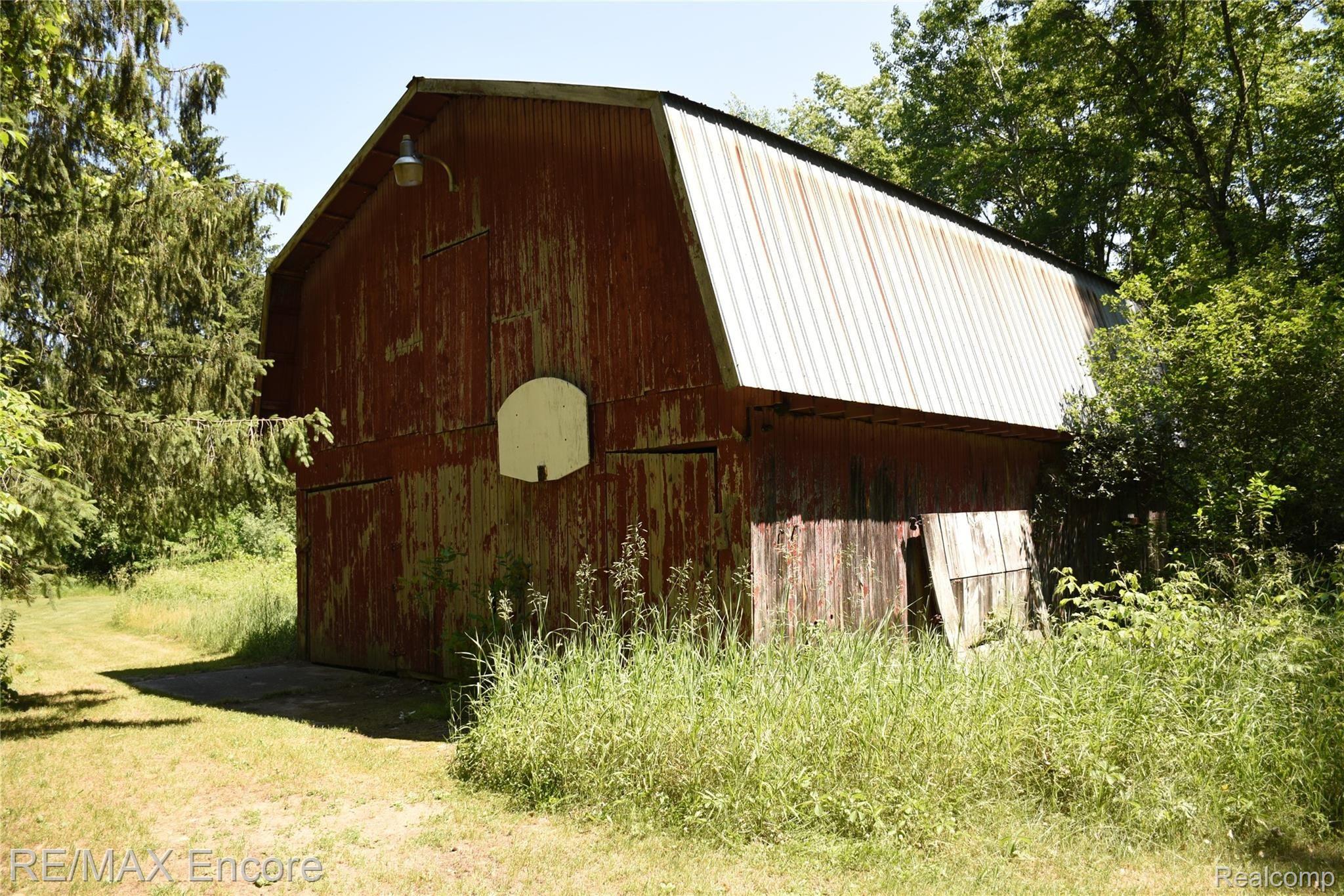 8170 South Merrill Road St. Charles, MI 48655 - Photo 54 of 63 DSC_2947.JPG