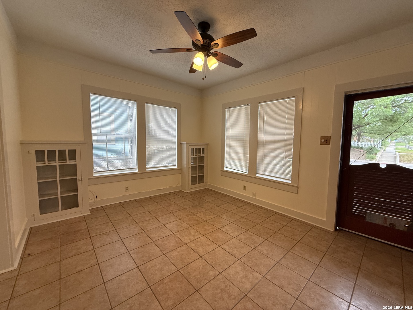 901 Ripley Avenue San Antonio, TX 78212 - Photo 6 of 27