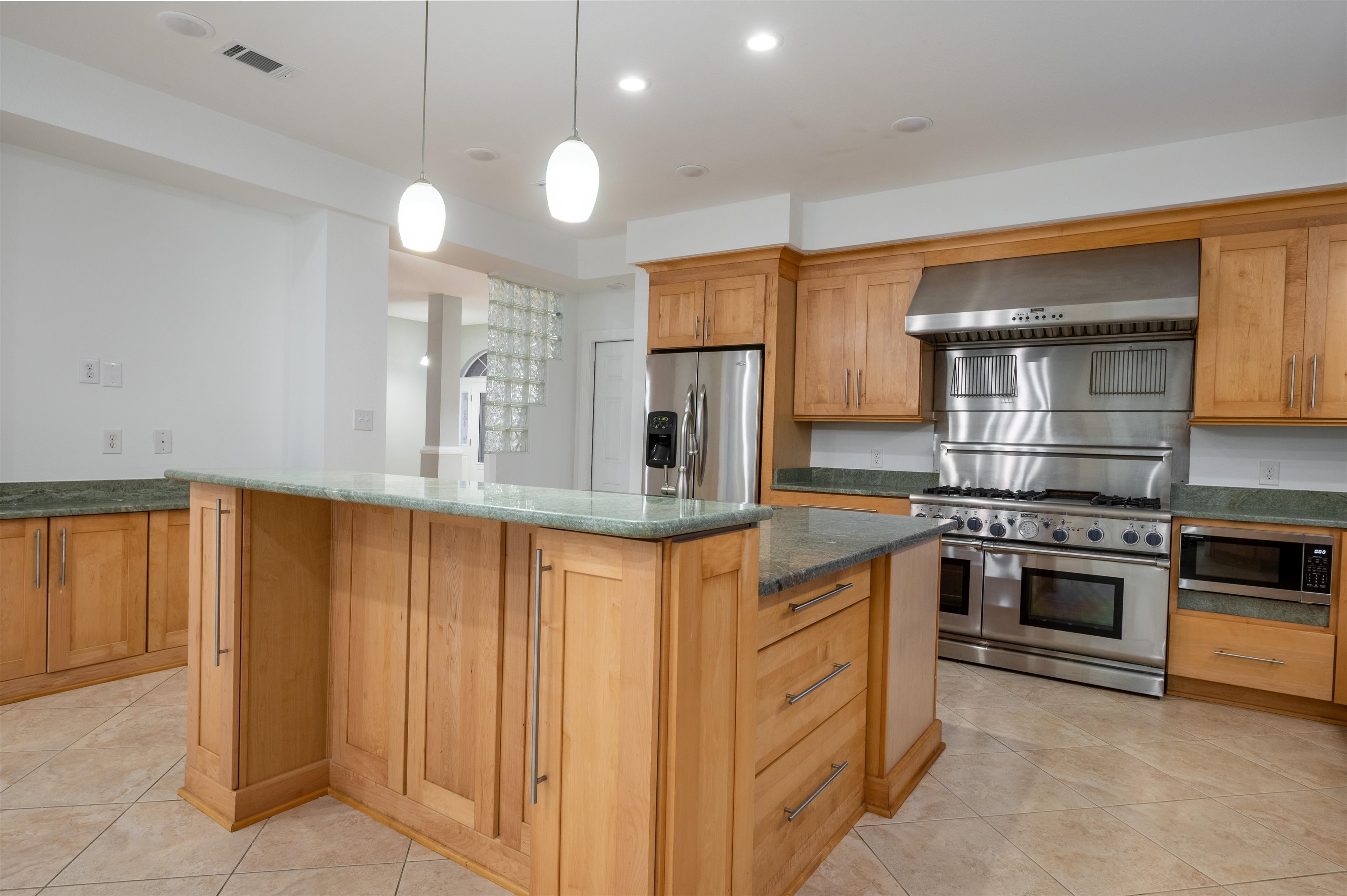 12089 Venice Boulevard Foley, AL 36535 - Photo 13 of 36