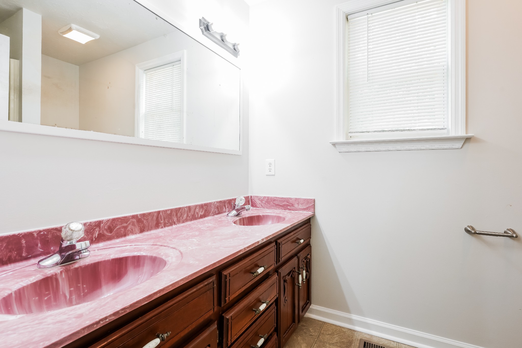 1028 William Glen Road Ashland City, TN 37015 - Photo 13 of 16 a bathroom with a sink and a mirror