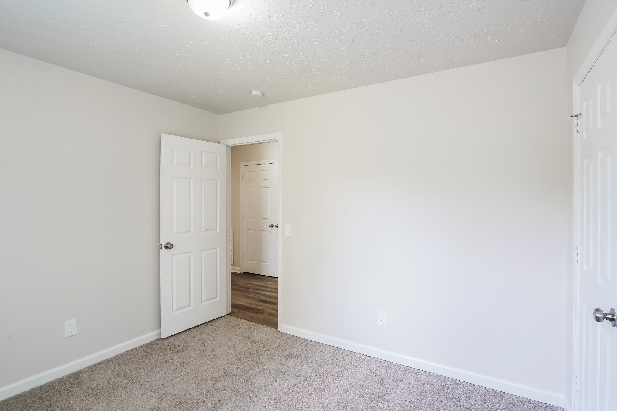 1028 William Glen Road Ashland City, TN 37015 - Photo 3 of 16 a view of an empty room