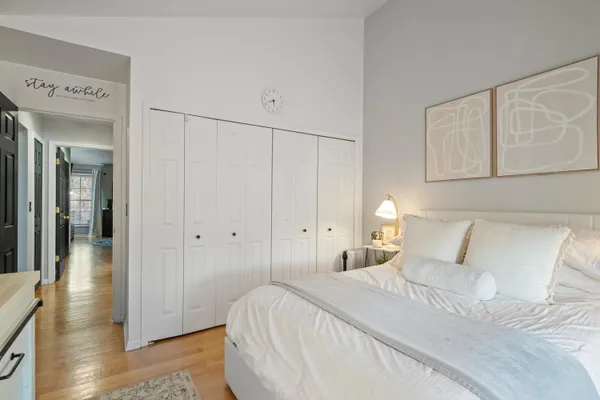 $379,900 | 41950 Coventry Way, Canton, MI 48187