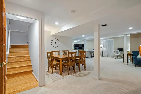 $379,900 | 41950 Coventry Way, Canton, MI 48187