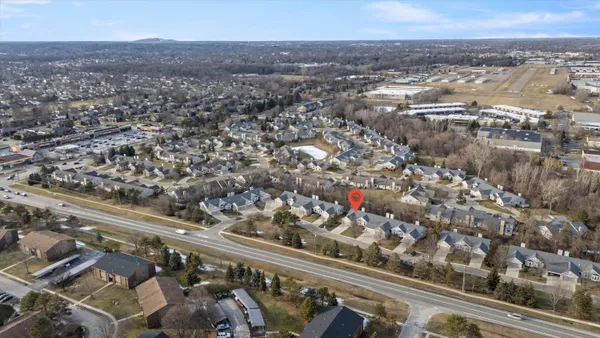 $379,900 | 41950 Coventry Way, Canton, MI 48187