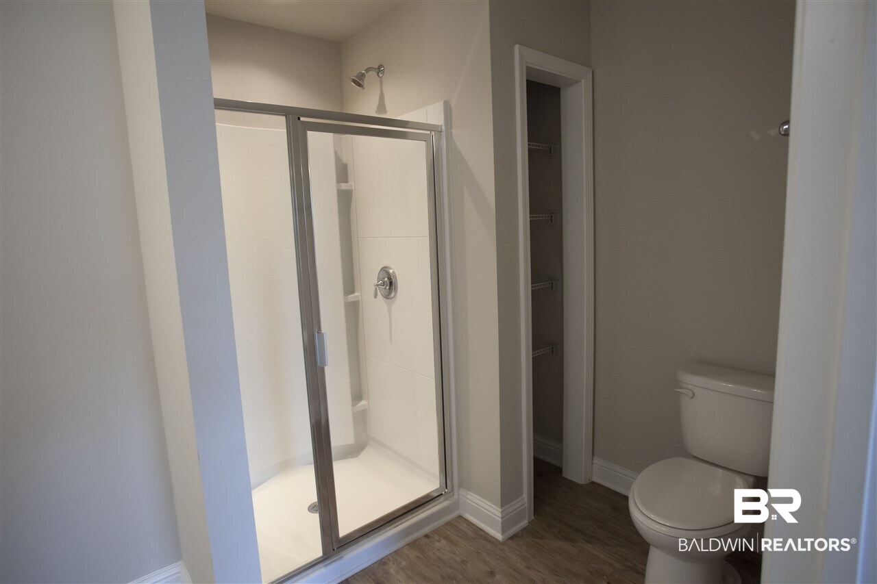 25806-23 Pollard Road Daphne, AL 36526 - Photo 7 of 17 Master Bathroon