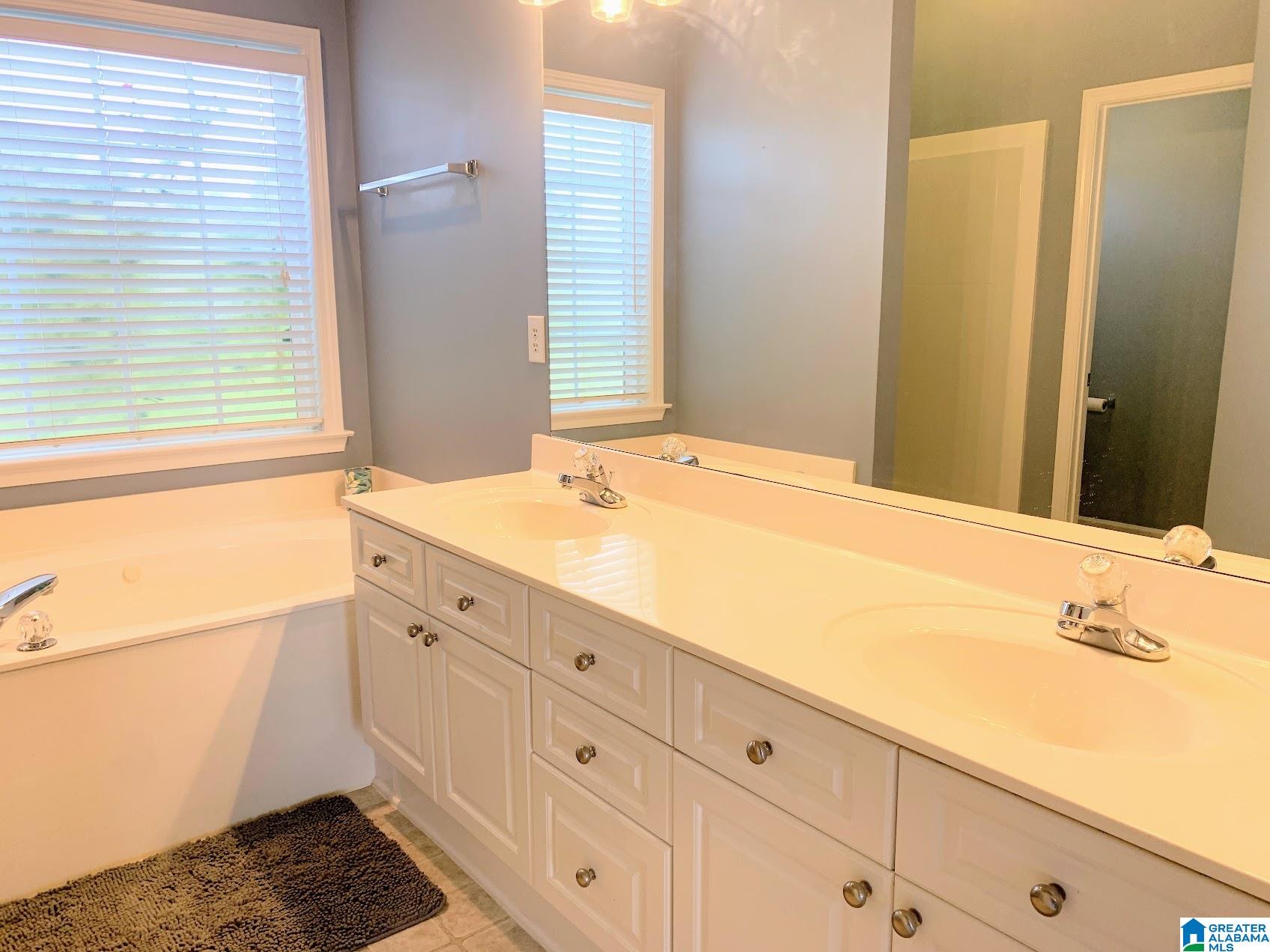 147 Silverstone Lane Alabaster, AL 35007 - Photo 10 of 21