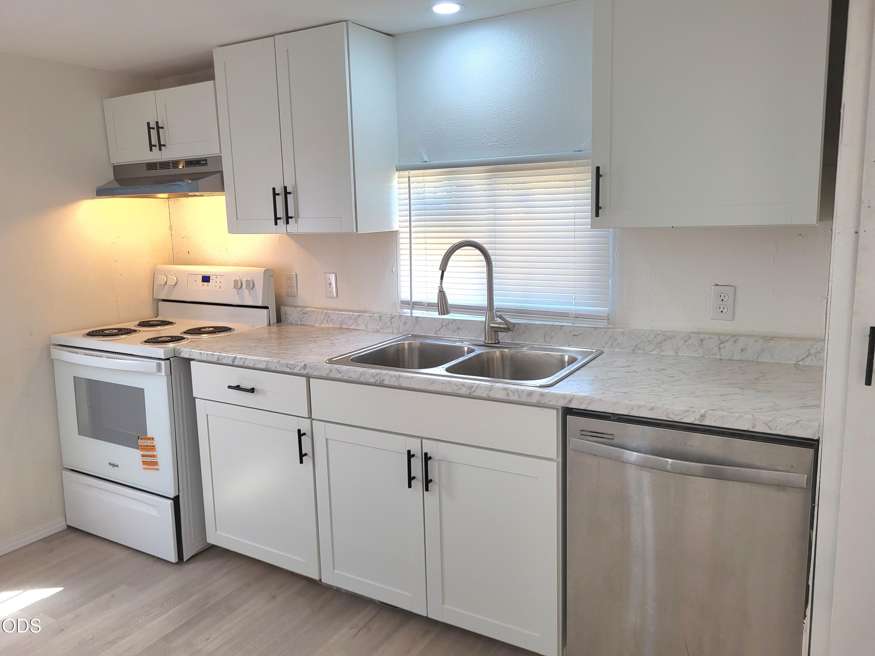 3265 Antelope Road, Unit SPC 46 White City, OR 97503 - Photo 2 of 23