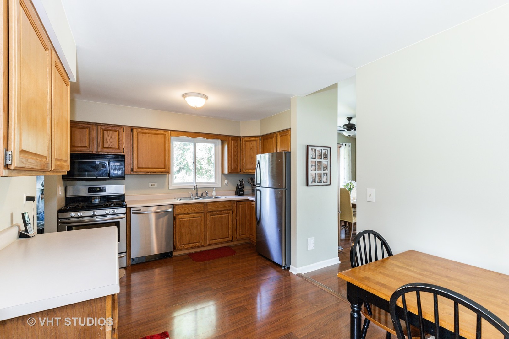5410 Greenview Road Cary, IL 60013 - Photo 4 of 14