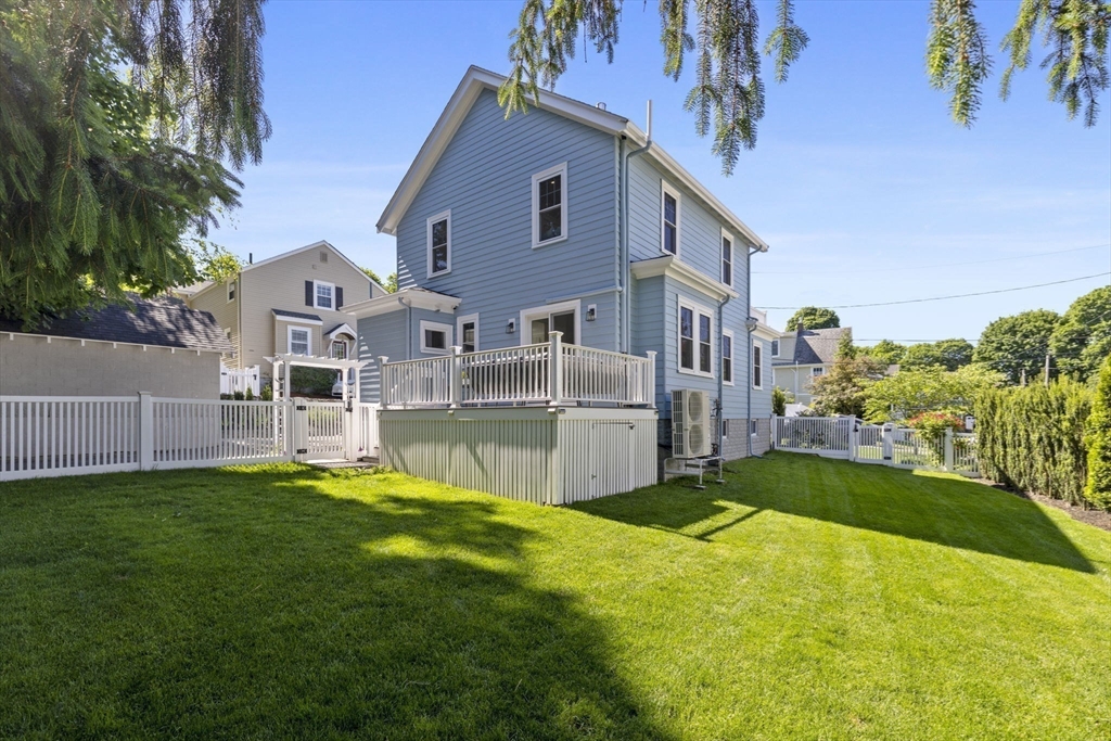 10 Bonad Road Winchester, MA 01890 - Photo 35 of 39