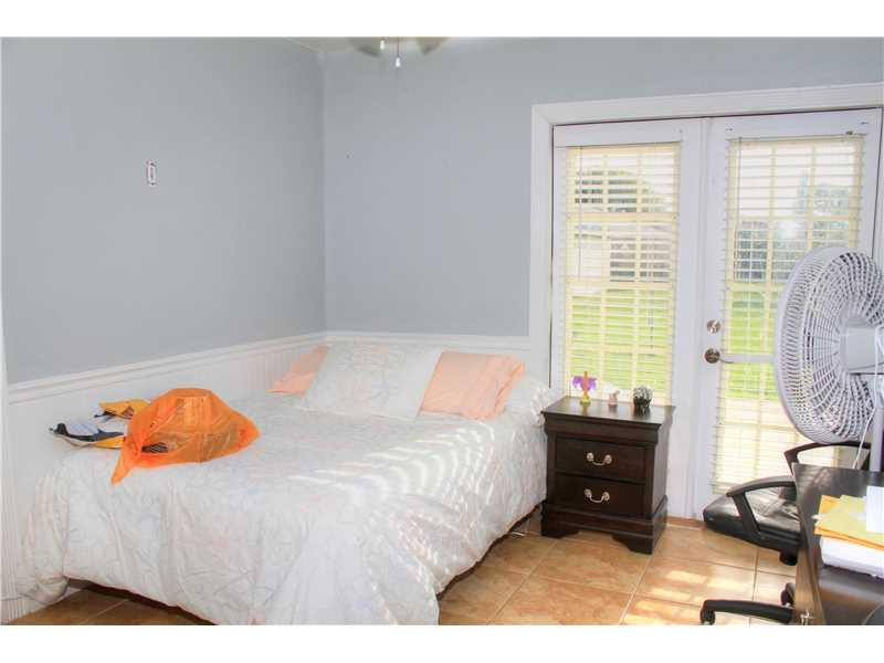 8303 Butterfield Lane Boca Raton, FL 33433 - Photo 8 of 17 Bedroom