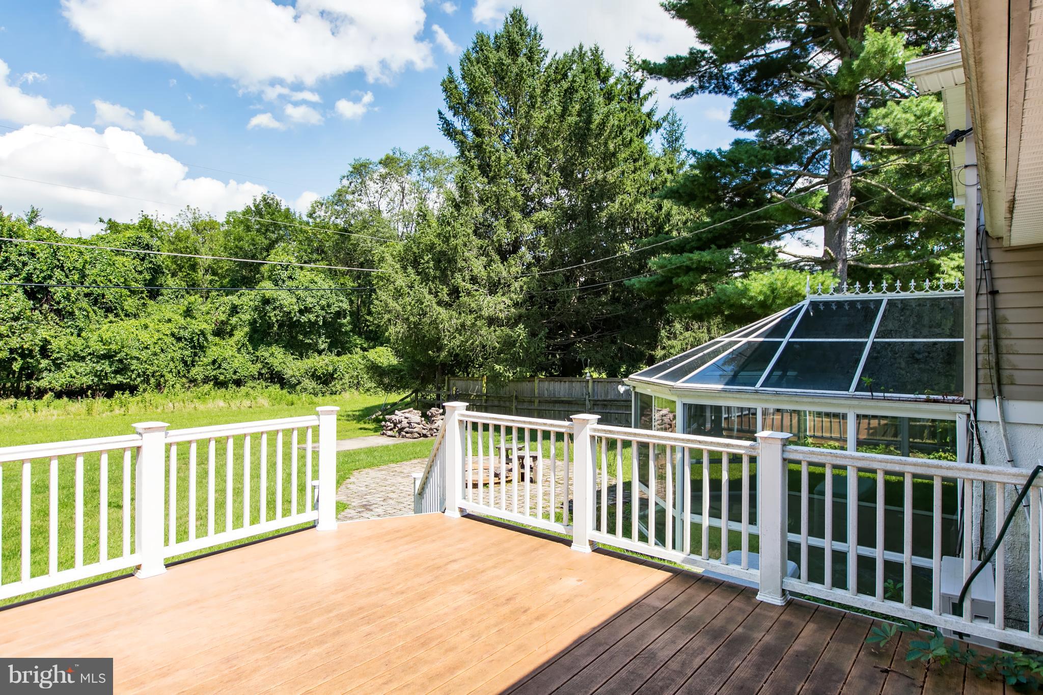 4624 Hawksbury Road Baltimore, MD 21208 - Photo 22 of 22 Perfect yard for entertaining!