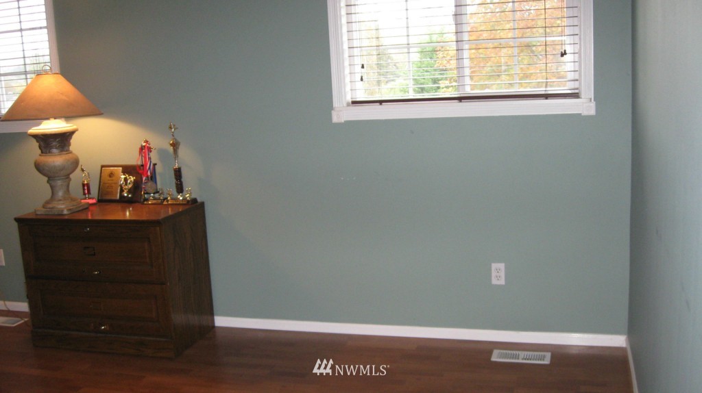 2123 Shattuck Place South Renton, WA 98055 - Photo 13 of 19