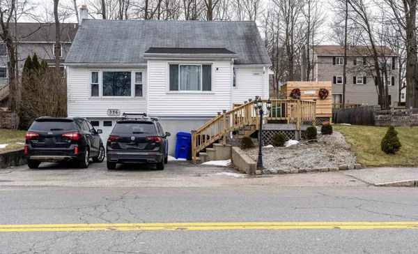 $425,000 | 336 Rockland Avenue, Manchester, NH 03102