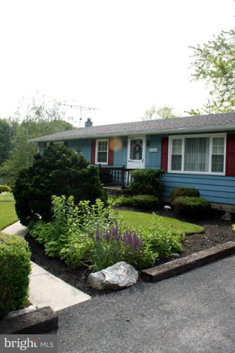 5305 Wertz Road Hampstead, MD 21074 - Photo 23 of 30 Exterior (Front)