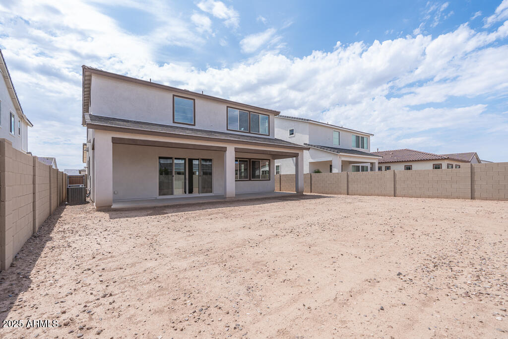 1342 East Prescott Street Gilbert, AZ 85298 - Photo 19 of 21 a front view of house with yard