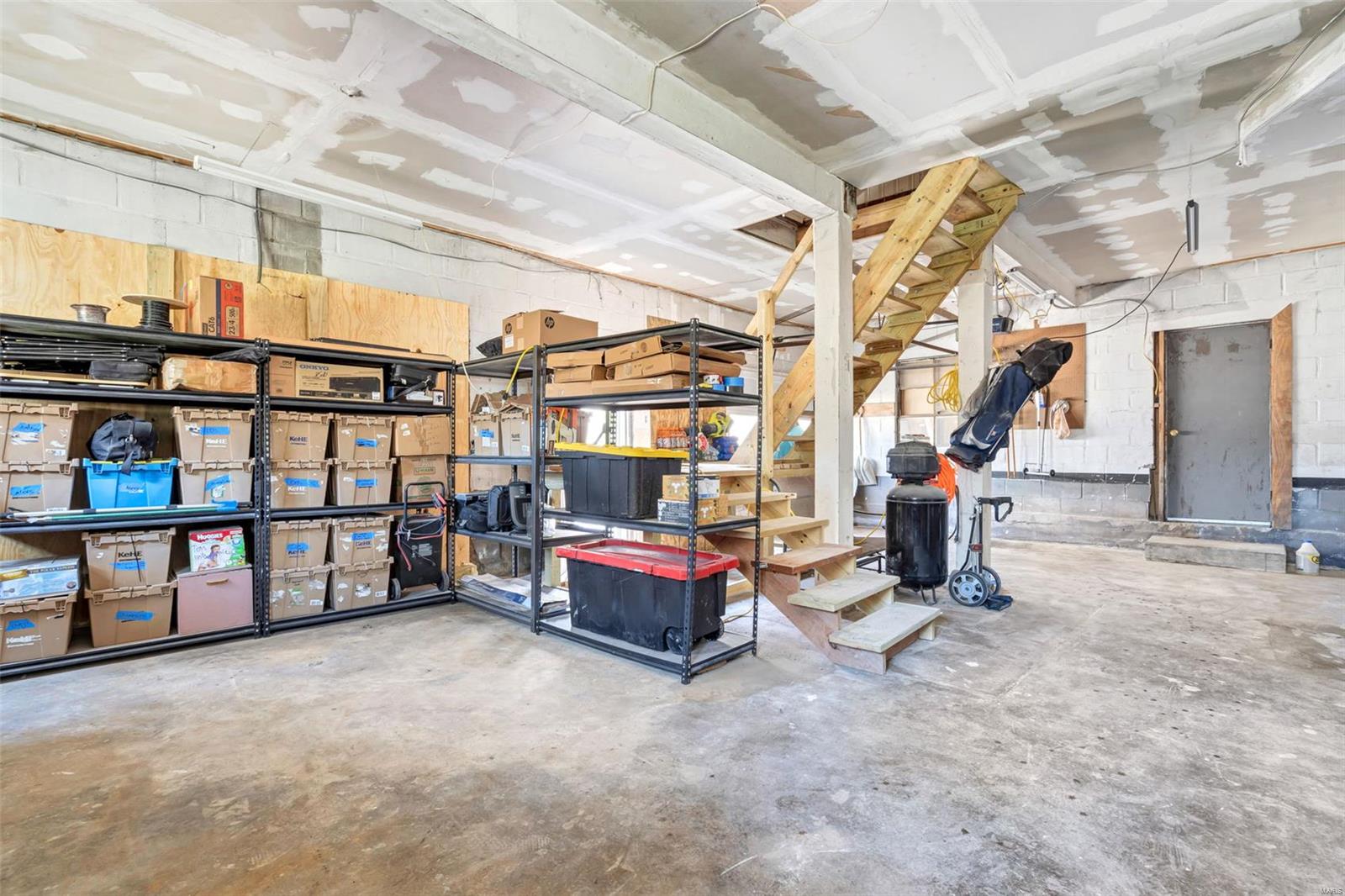 2350 Oaker Arnold, MO 63010 - Photo 47 of 68