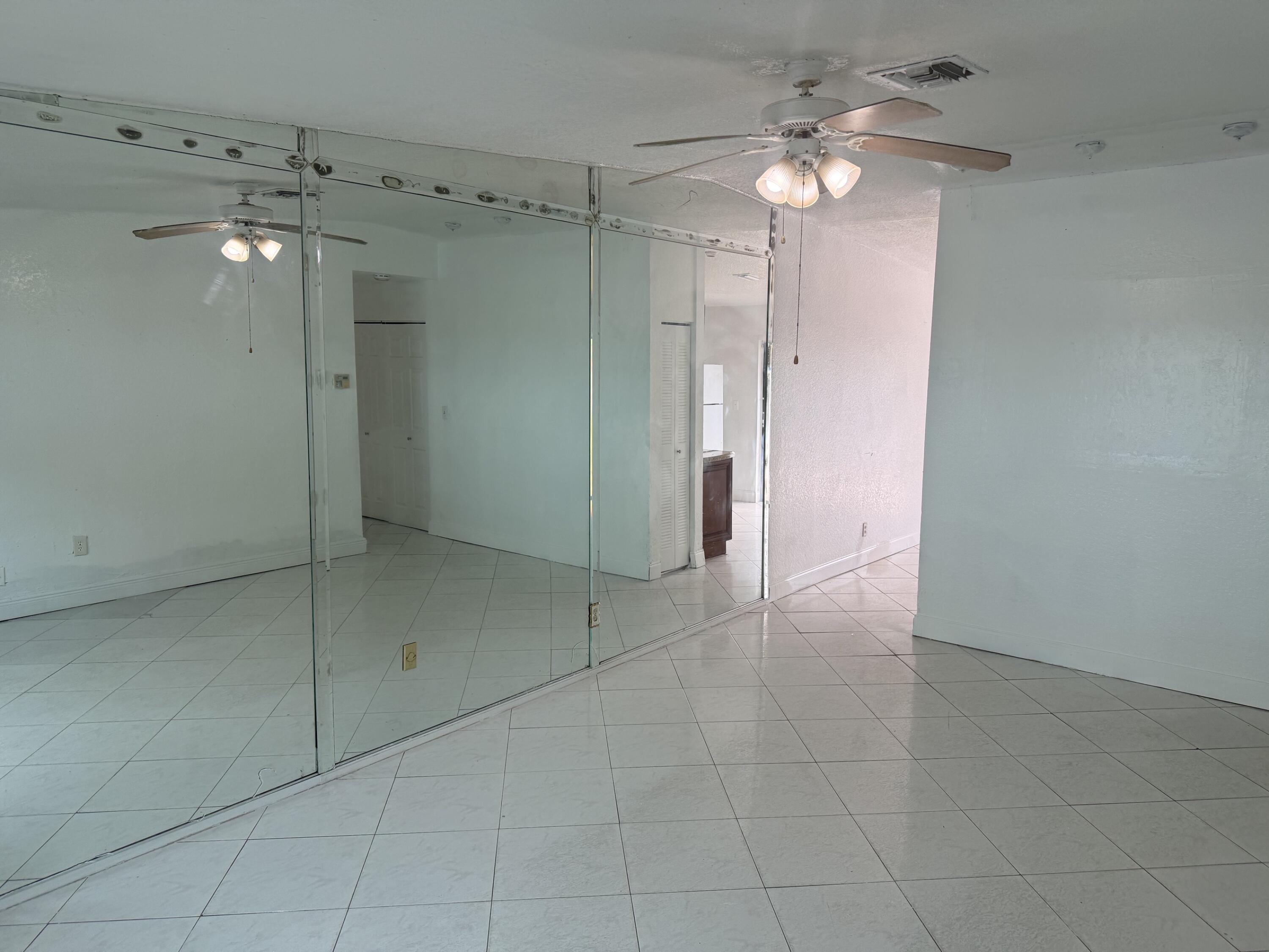 7814 Pembroke Road Miramar, FL 33023 - Photo 5 of 14 IMG_1139