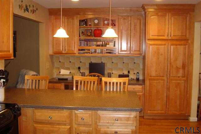 100 Rapple Drive Colonie, NY 12205 - Photo 4 of 15 Photo 4