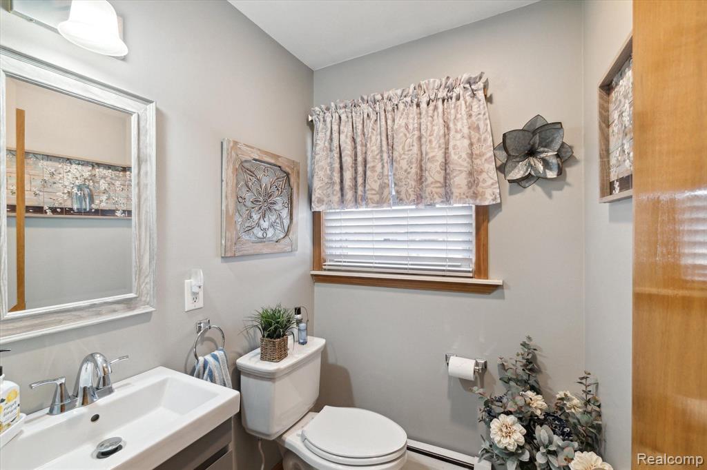 10845 Byron Road Fowlerville, MI 48836 - Photo 14 of 31