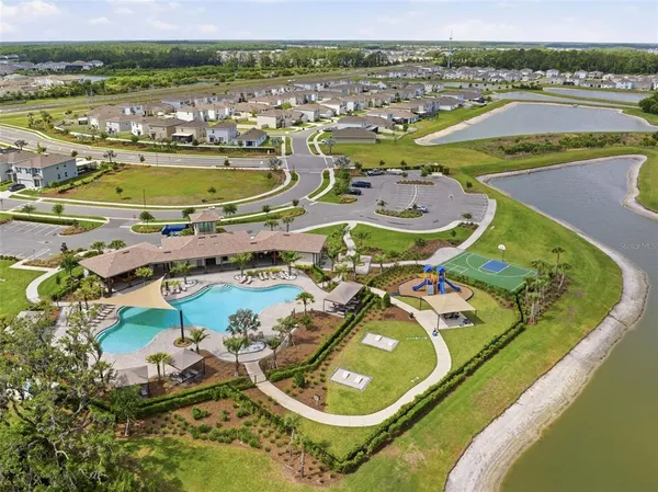 $2,775 | 33568 Barberry Leaf Way, Wesley Chapel, FL 33543