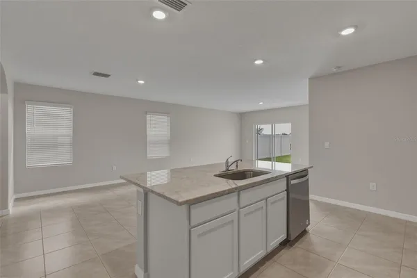 $2,775 | 33568 Barberry Leaf Way, Wesley Chapel, FL 33543