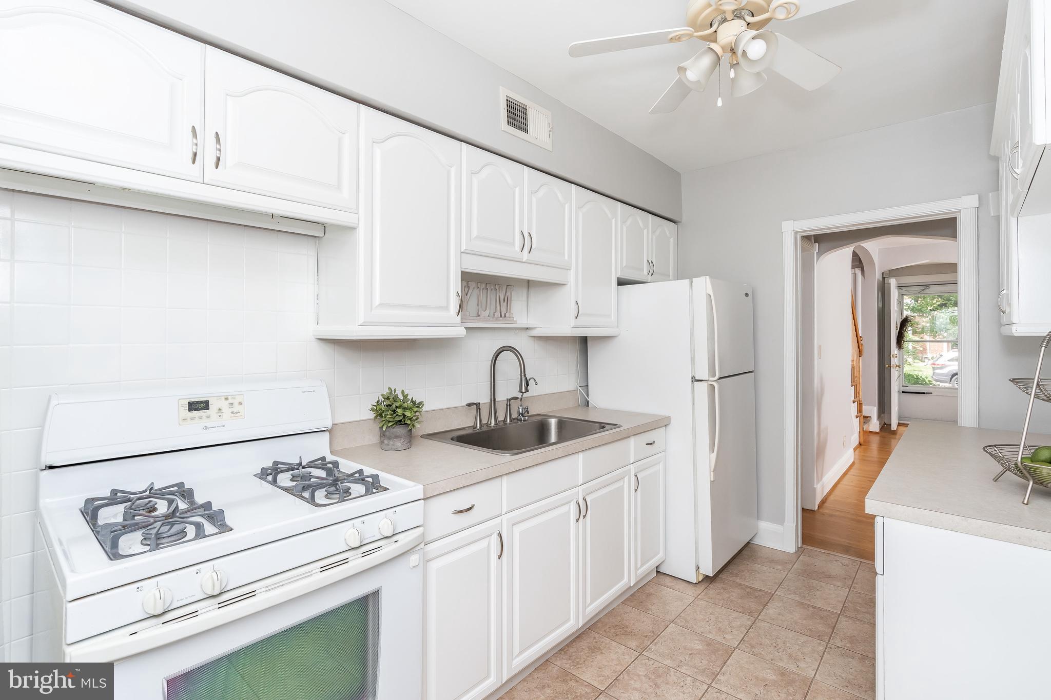 85 Dunkirk Road Baltimore, MD 21212 - Photo 17 of 38