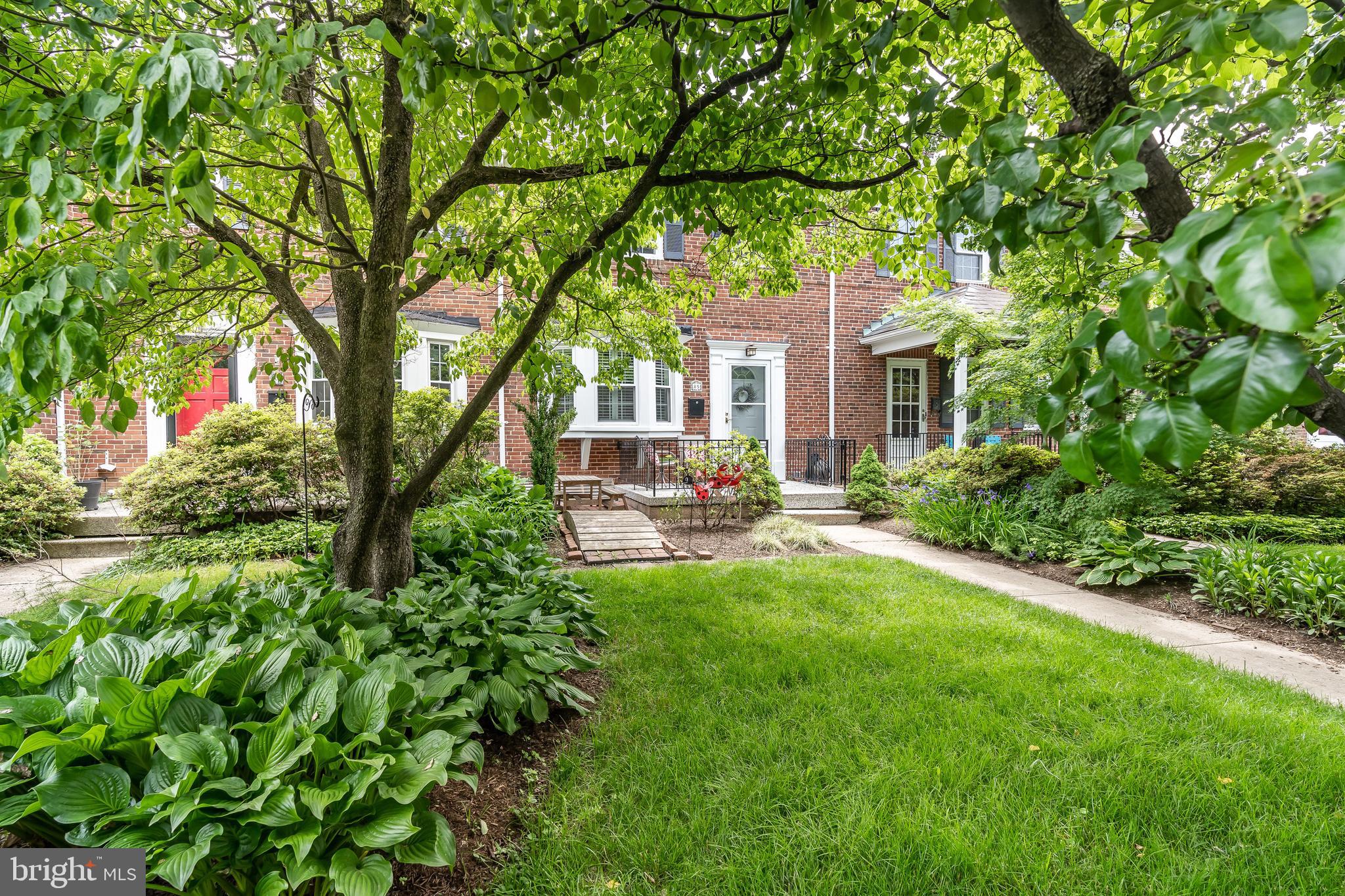 85 Dunkirk Road Baltimore, MD 21212 - Photo 3 of 38