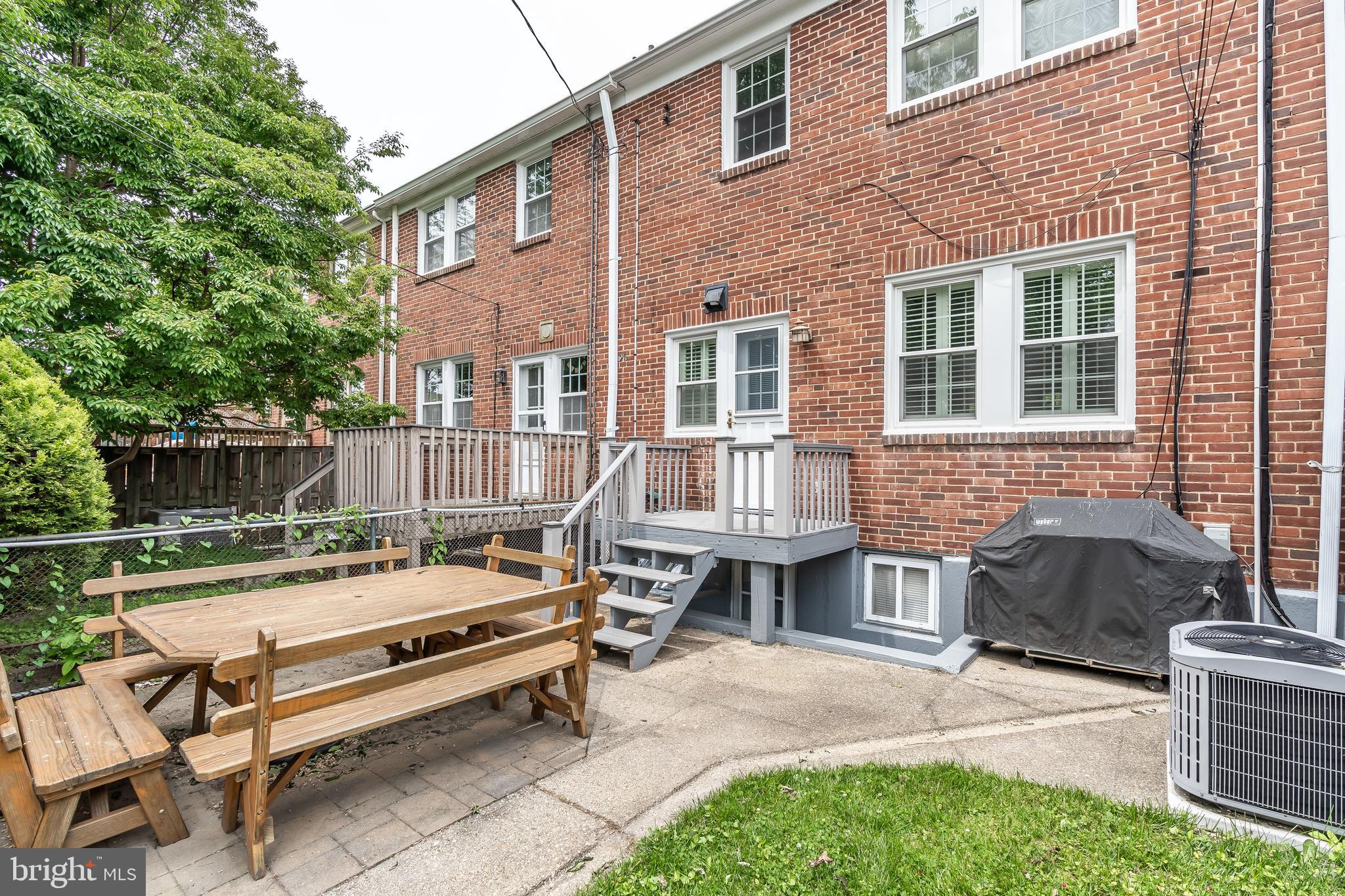 85 Dunkirk Road Baltimore, MD 21212 - Photo 34 of 38