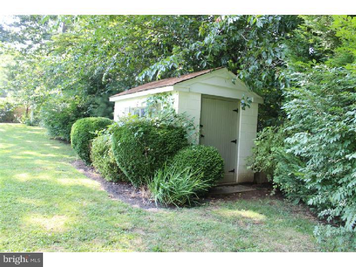 3425 Tyson Road Newtown Square, PA 19073 - Photo 18 of 25