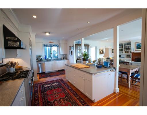 36 Kettle Cove Road Cape Elizabeth, ME 04107 - Photo 7 of 25 Kitchen.
