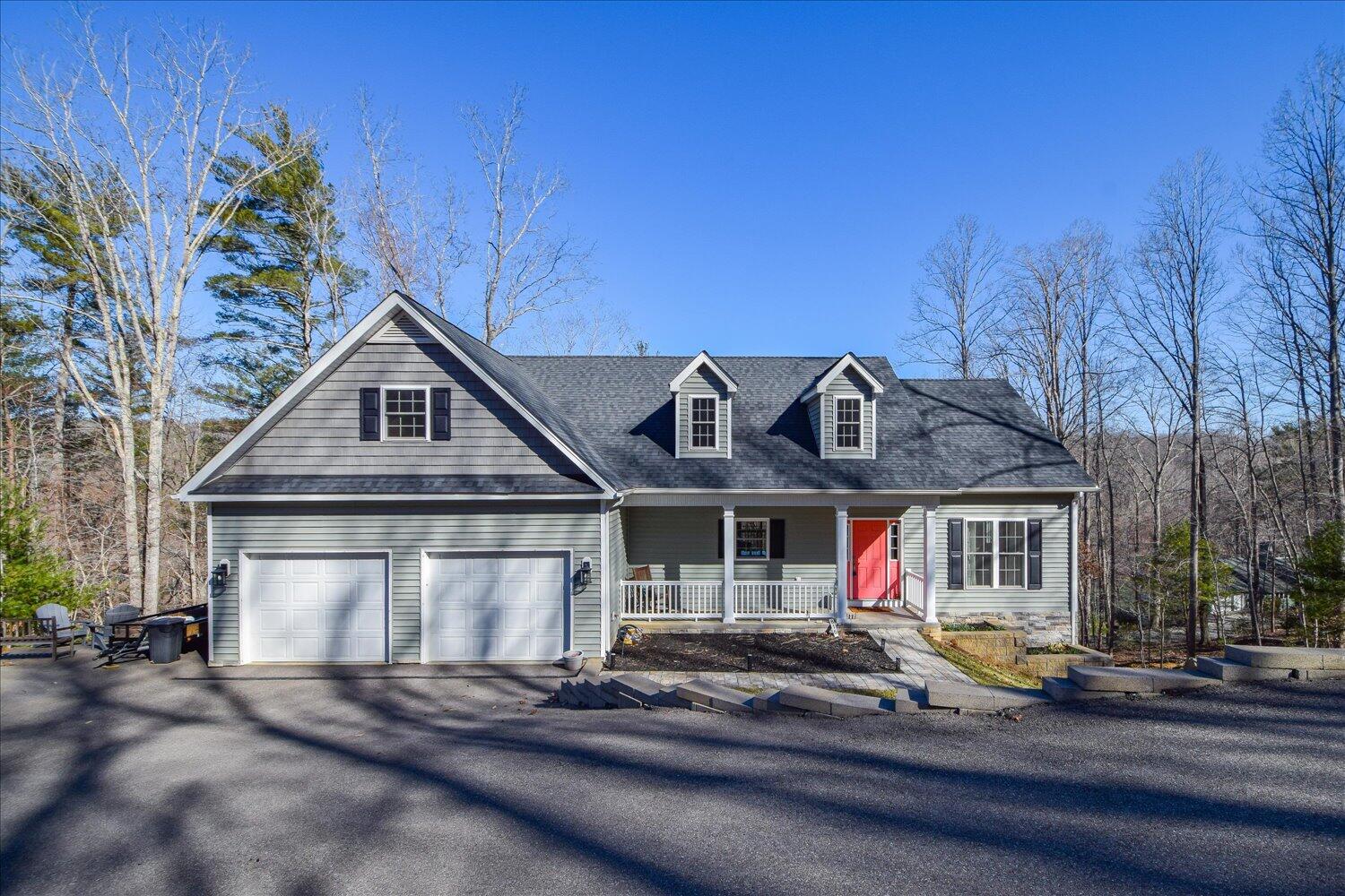01-816 Lakeshore Terrace-1