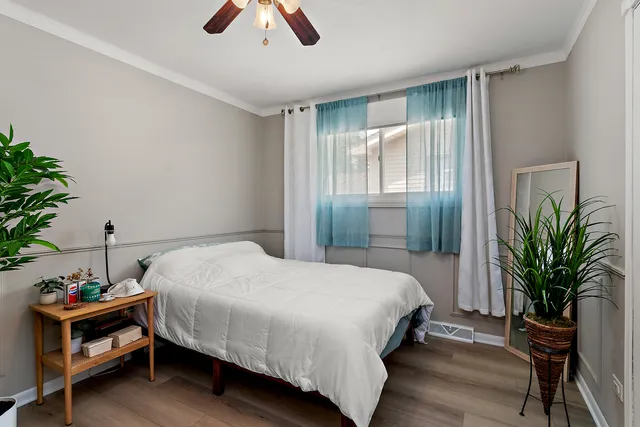 $362,900 | 16805 Hilltop Avenue, Orland Hills, IL 60487