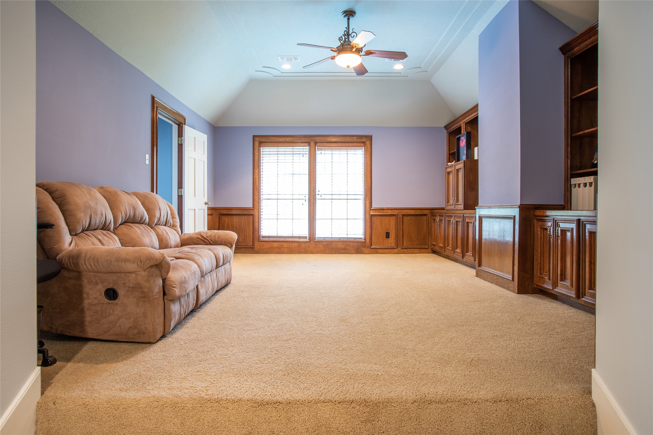 95 Rush Haven Drive The Woodlands, TX 77381 - Photo 21 of 30 Gameroom upstairs
