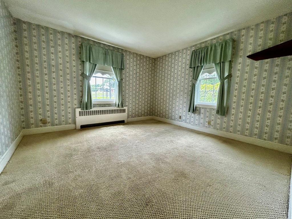 23 Guild Road Beverly, MA 01915 - Photo 10 of 13
