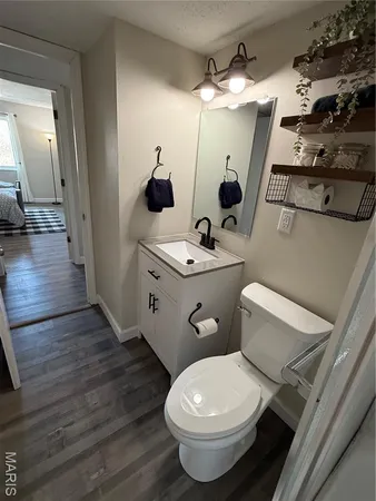 $74,995 | 2745 Westphalia Court, Unit F, Oakville, MO 63129