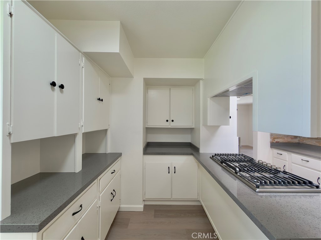 9244 Garfield Street Riverside, CA 92503 - Photo 12 of 22